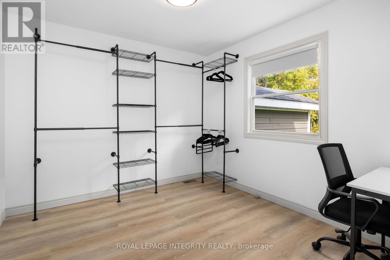 57 STRICKLAND ROAD - Image 32