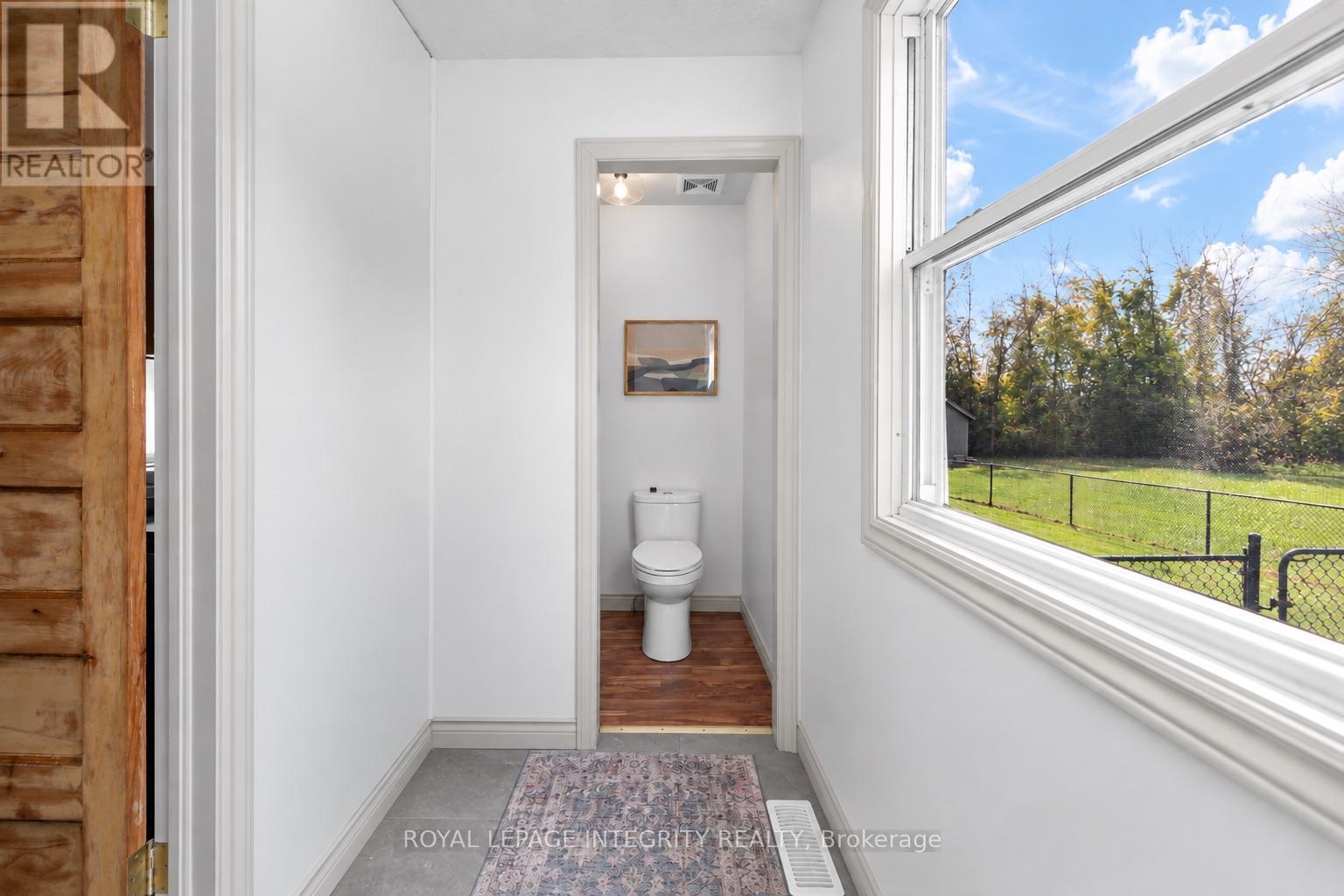57 STRICKLAND ROAD - Image 36