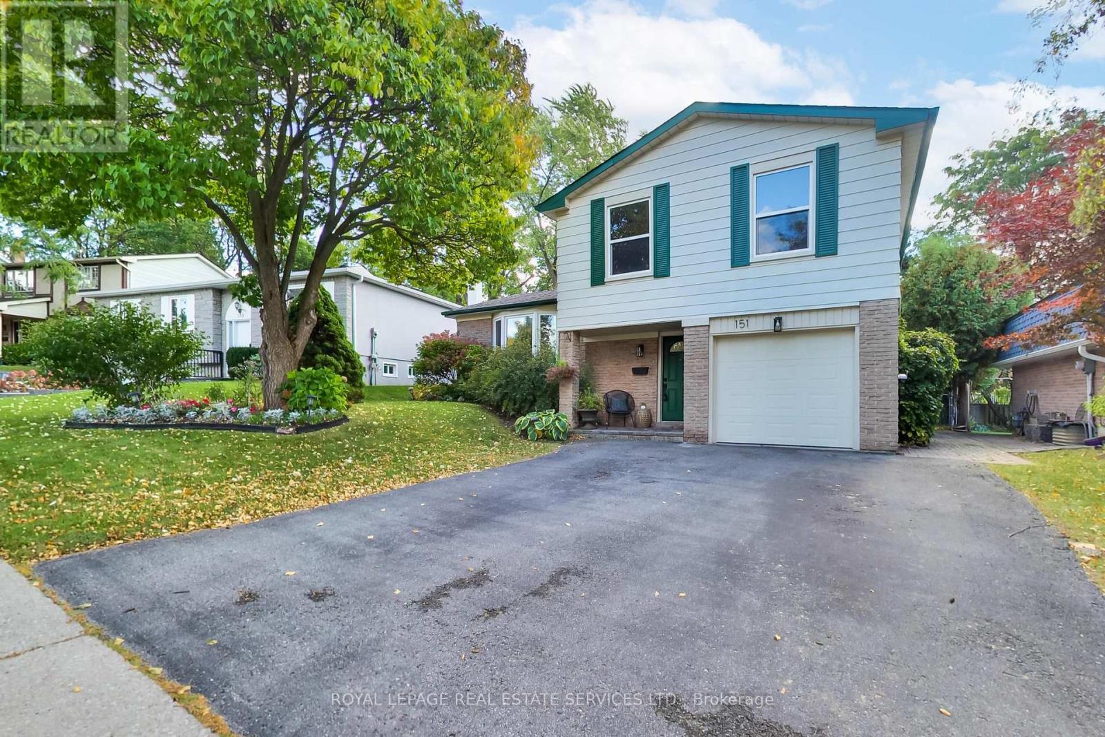 151 Cliffwood Road, Toronto, ON photo 2