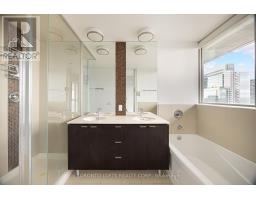 3302 - 375 King Street W, Toronto, ON M5V1K1 Photo 13