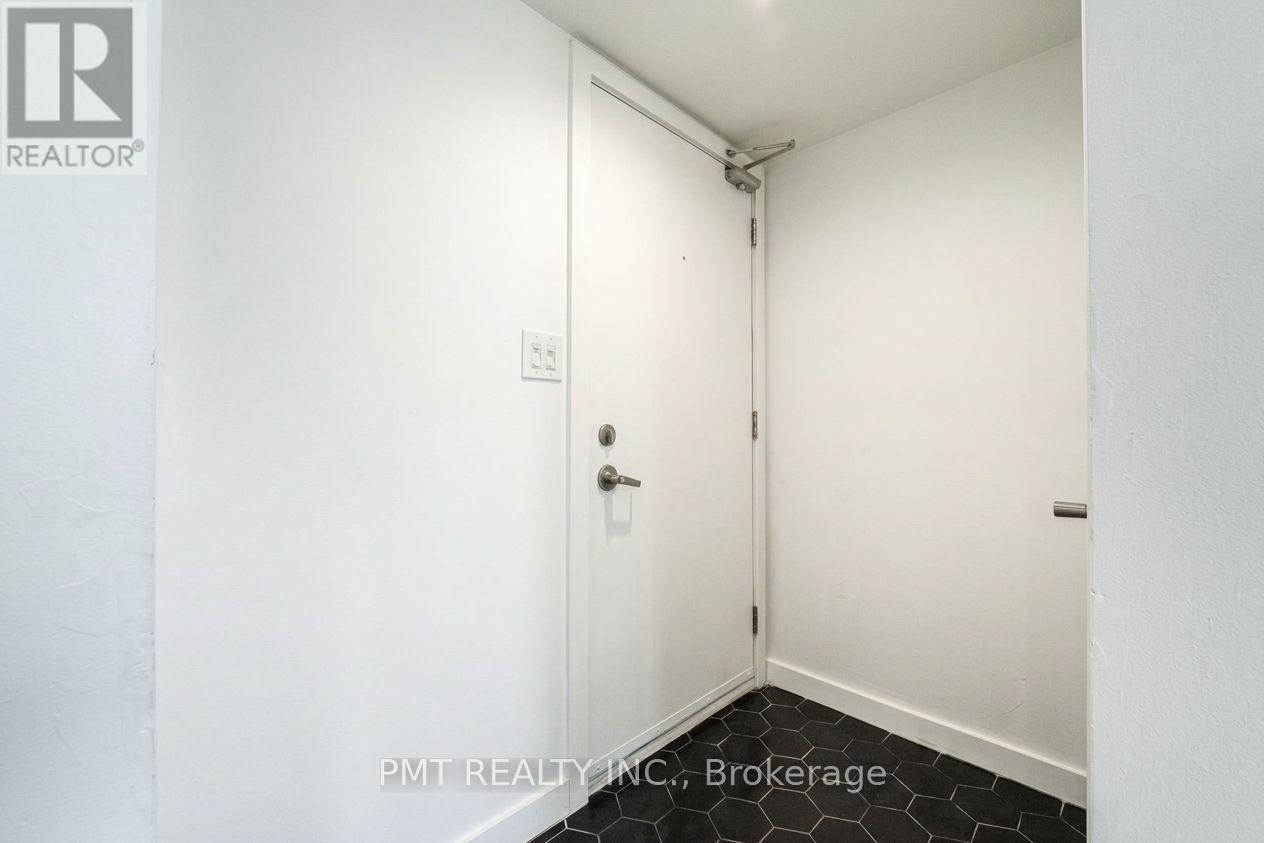 21 Earl Street — photo 25