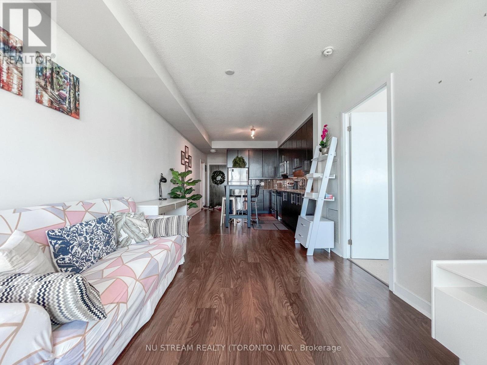 33 Bay Street — photo 14