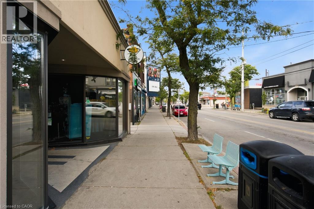 187 Ottawa — photo 24