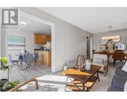 28 Castle Green Drive, Whitby, ON L1R2P9 Photo 10