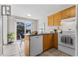 28 Castle Green Drive, Whitby, ON L1R2P9 Photo 14