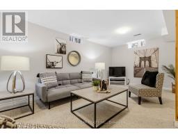 28 Castle Green Drive, Whitby, ON L1R2P9 Photo 40