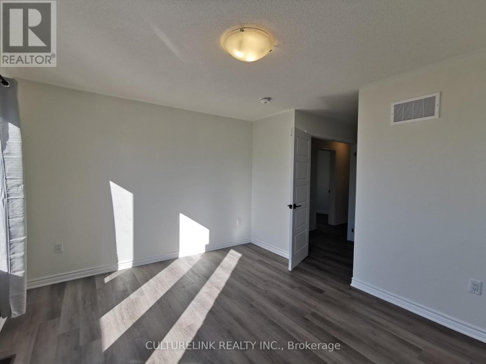 302- 1034 Reflection Place, Pickering, ON photo 25