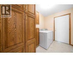159 Shannon Drive Se, Medicine Hat, AB T1B4C2 Photo 20