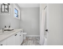 2022a Galerno Rd, Campbell River, BC V9W0A2 Photo 48