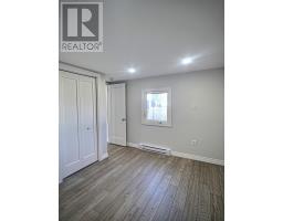 9 Carolyn Drive thumbnail 10