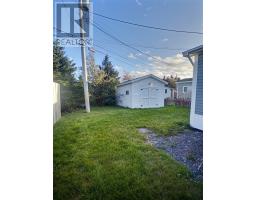 9 Carolyn Drive thumbnail 14