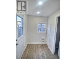 9 Carolyn Drive thumbnail 8