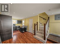 30 Scott Street thumbnail 6