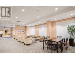 911 - 185 Oneida Crescent, Richmond Hill, ON L4B0B1 Photo 16
