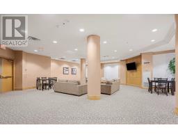 911 - 185 Oneida Crescent, Richmond Hill, ON L4B0B1 Photo 17