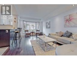 64 Lindsay Avenue, Newmarket, ON L3Y4N6 Photo 12