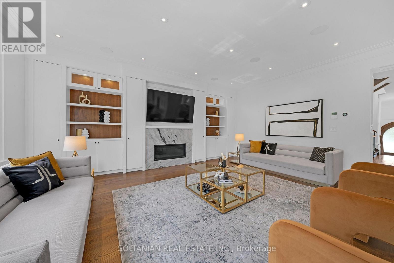 15 Calvin Avenue, Toronto, ON photo 18