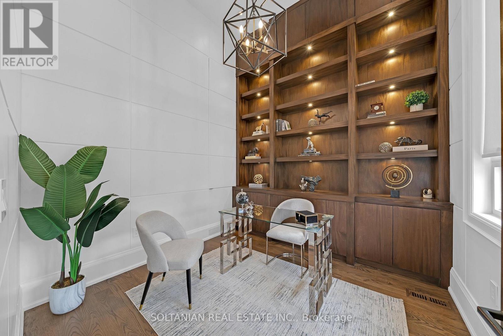 15 Calvin Avenue, Toronto, ON photo 21