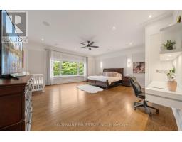 15 Calvin Avenue, Toronto, ON M2N5E4 Photo 28