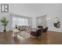 Dining room - 15 Calvin Avenue, Toronto, ON M2N5E4 Photo 6