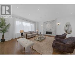 Family room - 15 Calvin Avenue, Toronto, ON M2N5E4 Photo 7