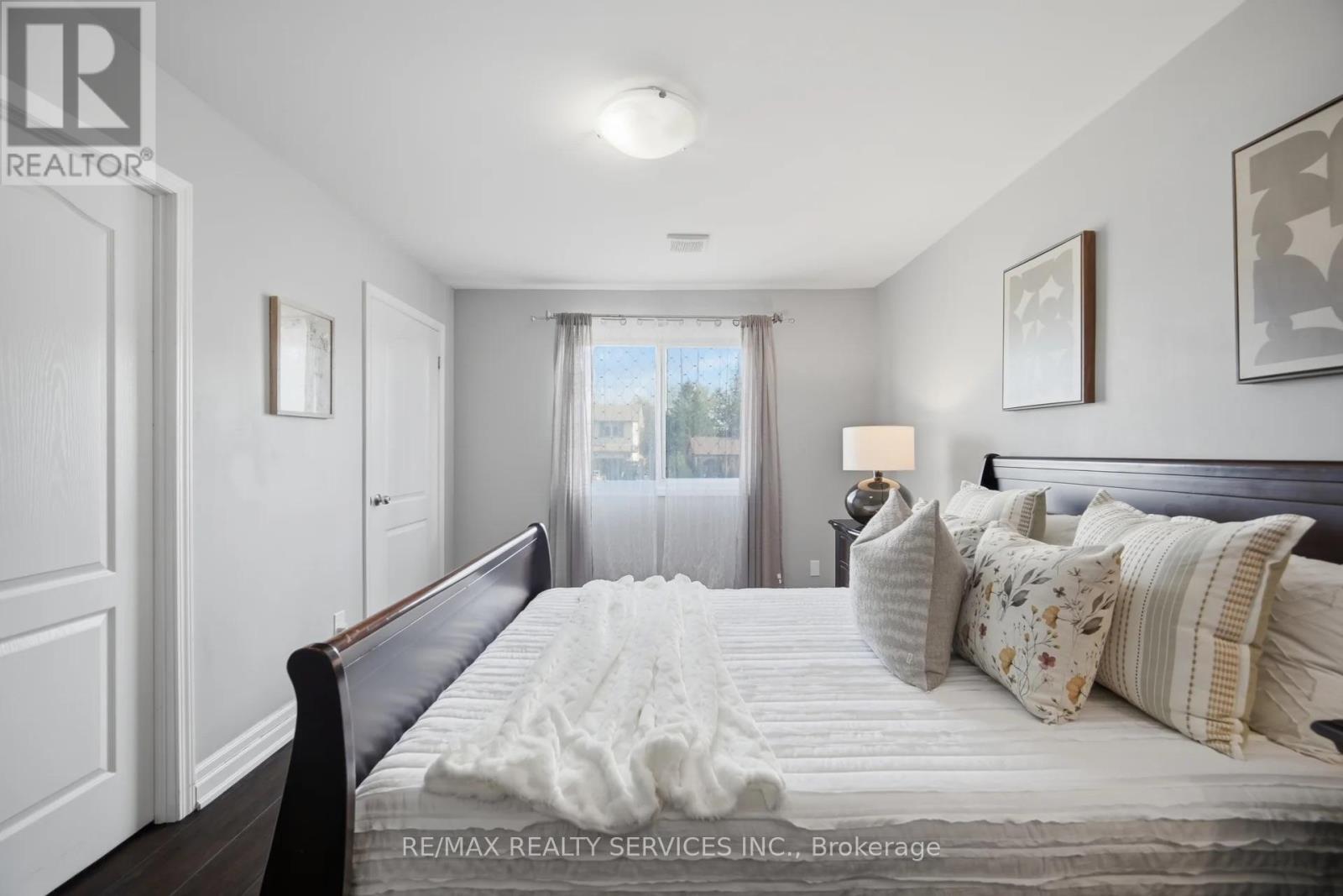 607 WOODWARD AVENUE - 21