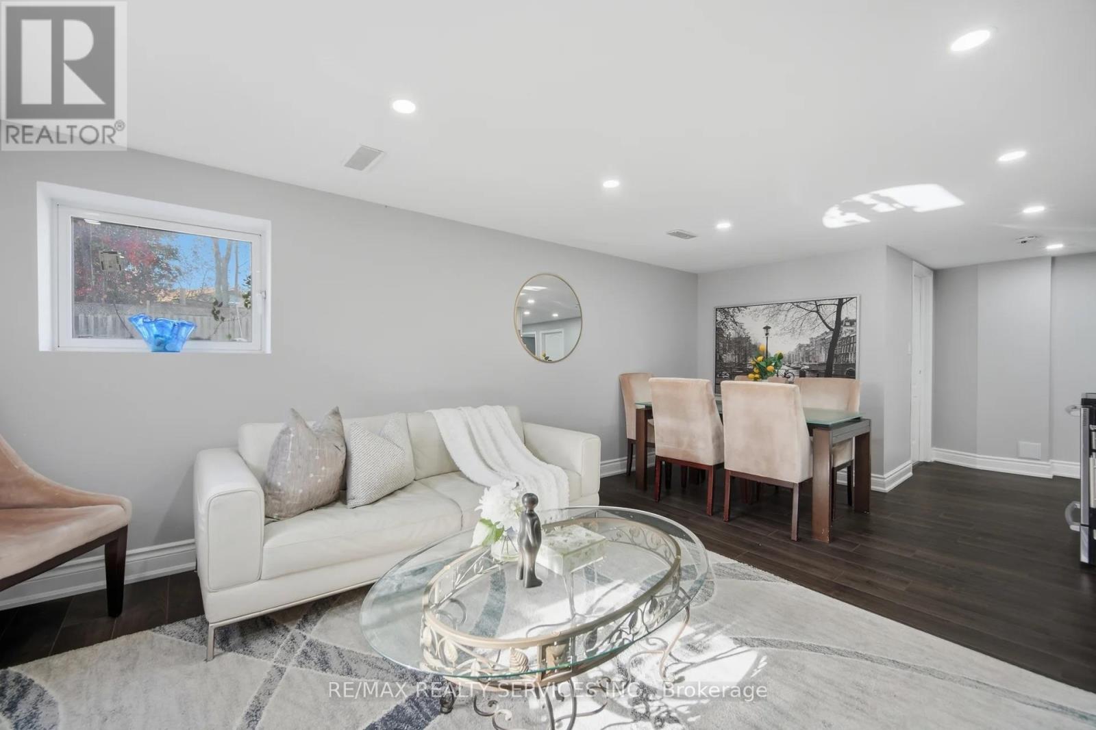 607 WOODWARD AVENUE - 39