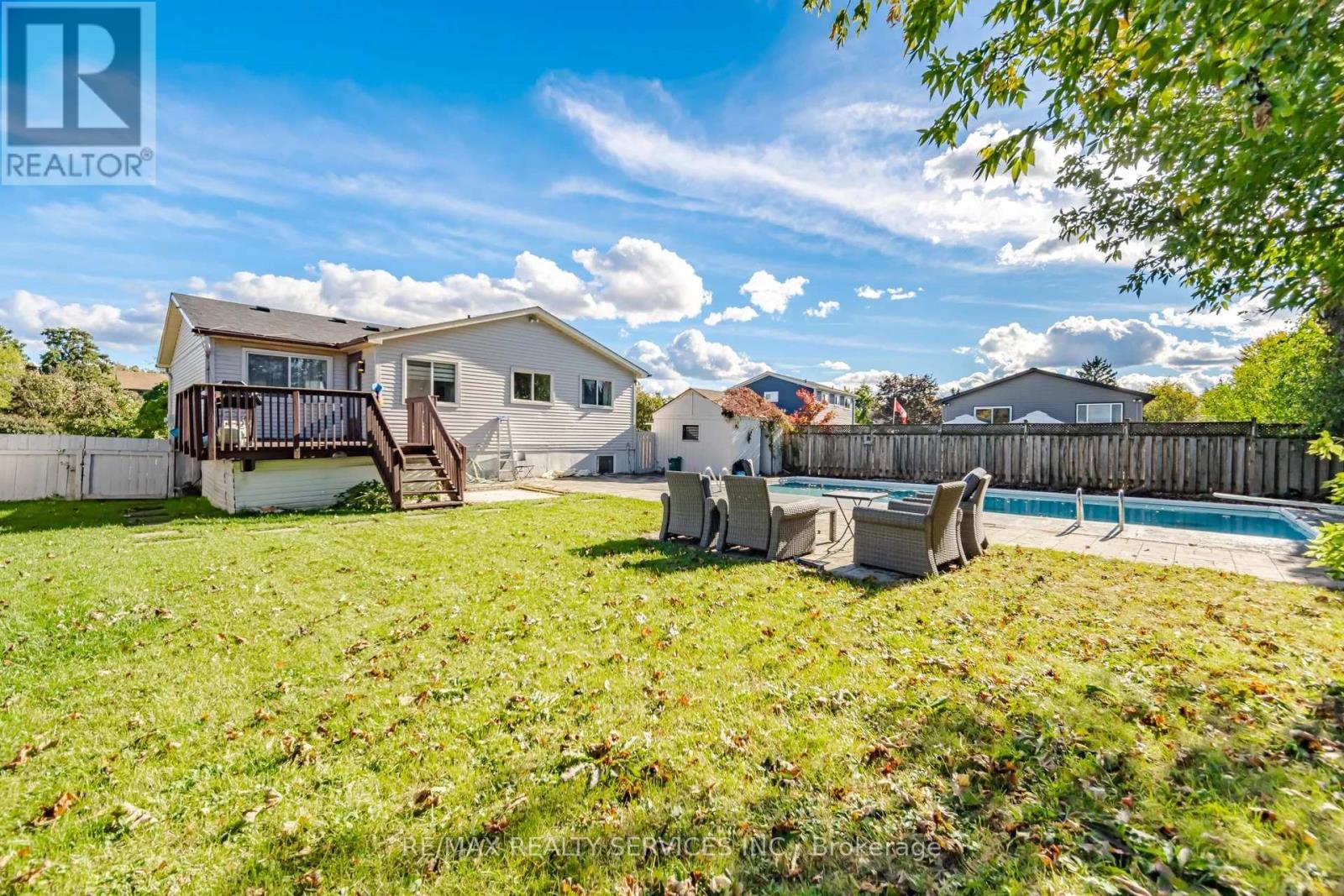 607 Woodward Avenue, Milton, ON photo 47