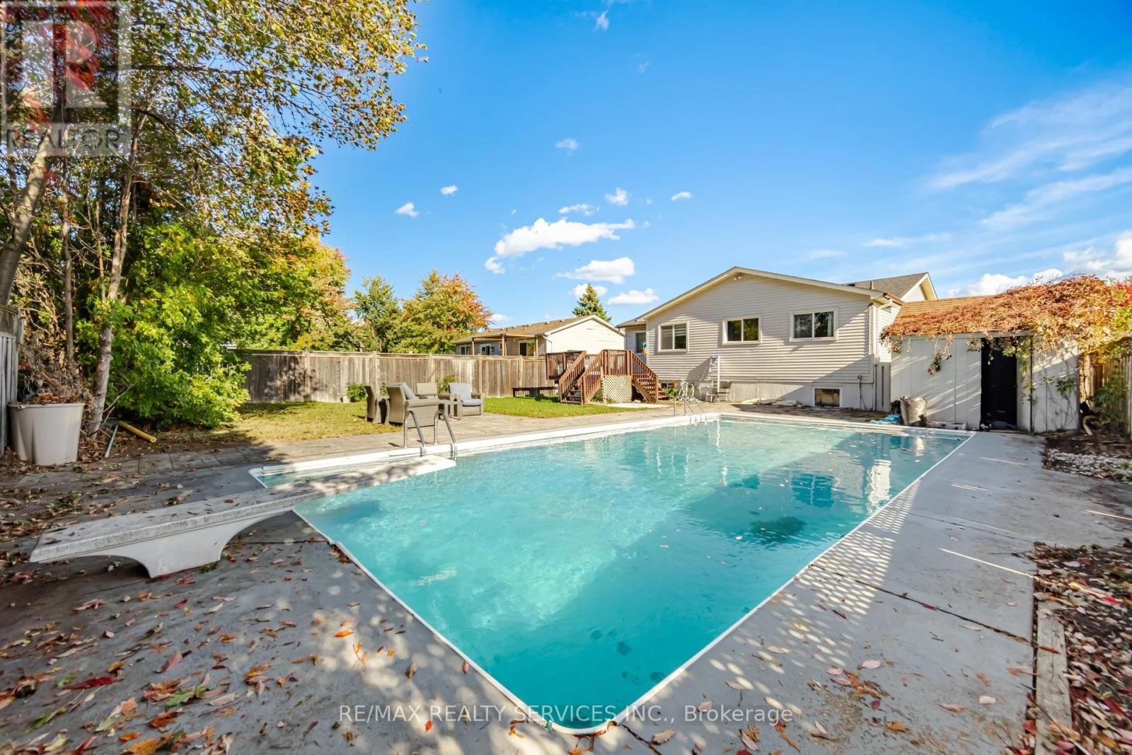 607 Woodward Avenue, Milton, ON photo 49