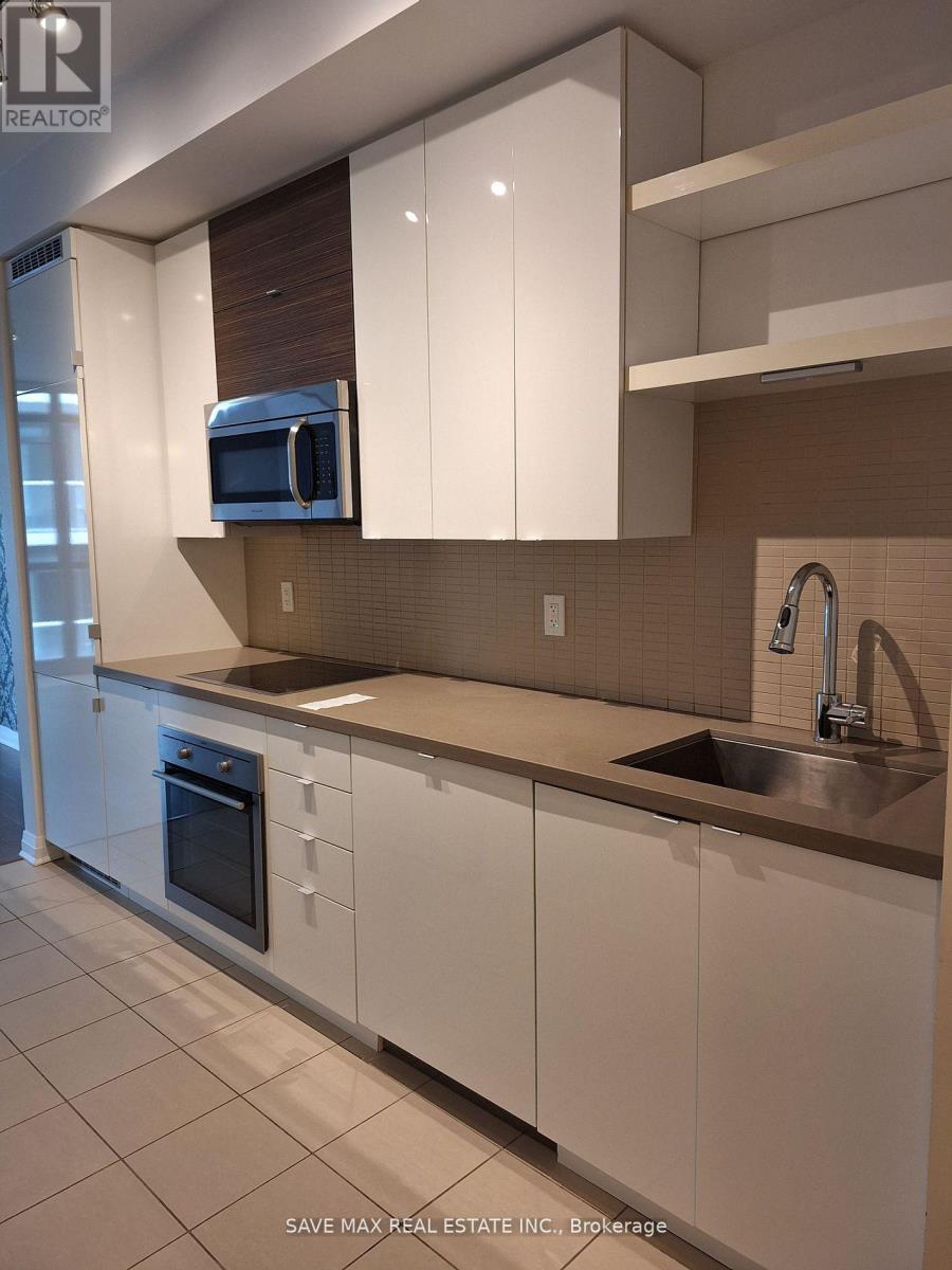60 Annie Craig Drive — photo 10