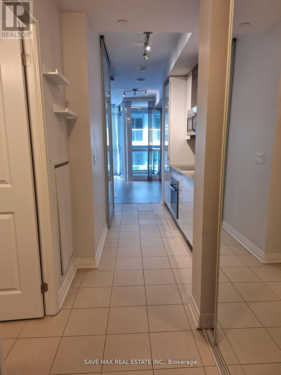 60 Annie Craig Drive — photo 8