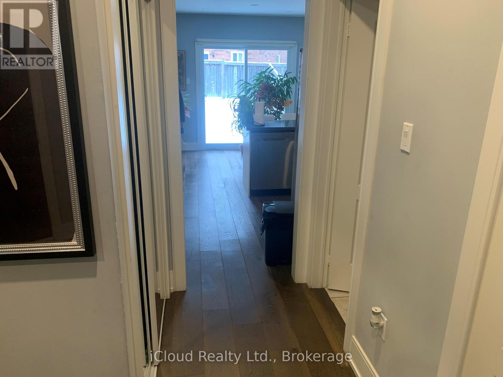 878 BLYLEVEN BOULEVARD - 12