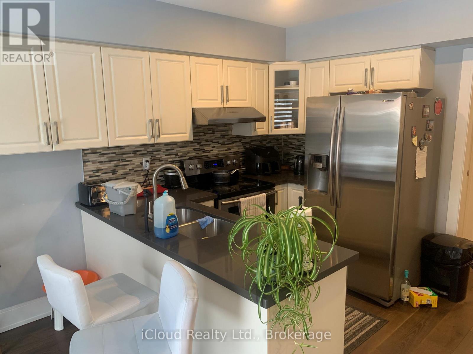 878 Blyleven Boulevard, Mississauga, ON photo 2