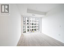 E725 - 485 Perth Avenue, Toronto, ON M6N0B9 Photo 13