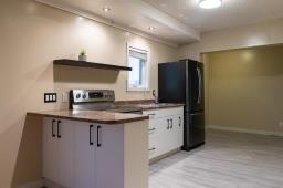224 Hartford Avenue, Winnipeg, MB R2V0L8 Photo 9