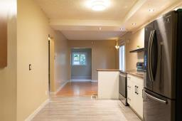 4pc Bathroom - 224 Hartford Avenue, Winnipeg, MB R2V0L8 Photo 6