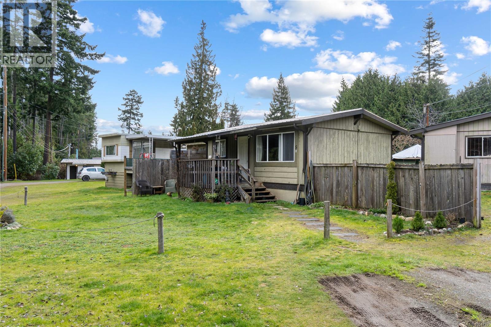992 Allenby Rd, Errington - Image 1