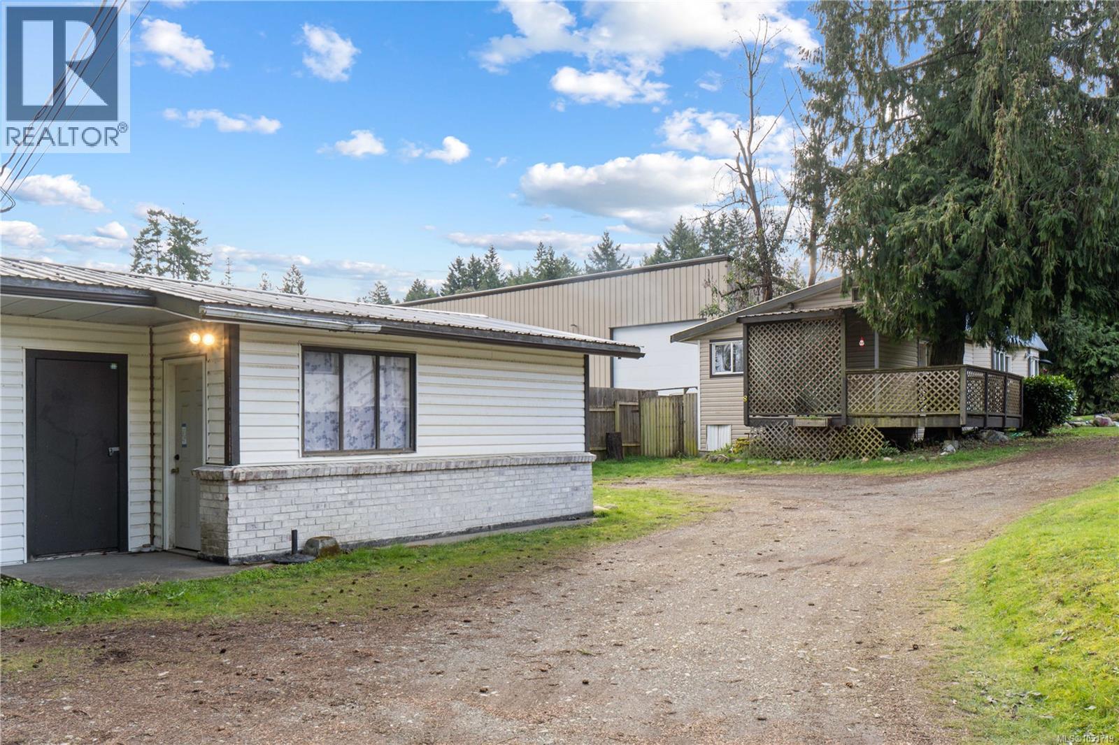 992 Allenby Rd, Errington - Image 1