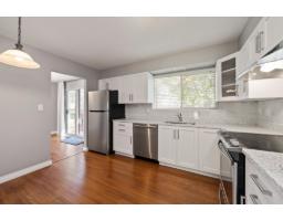 32724 Mcrae Avenue, Mission, BC V2V2L9 Photo 11