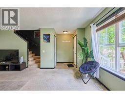 225 Elgin Gardens Se, Calgary, AB T2Z4T6 Photo 19
