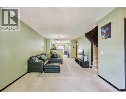 225 Elgin Gardens Se, Calgary, AB T2Z4T6 Photo 20