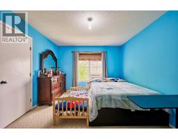 225 Elgin Gardens Se, Calgary, AB T2Z4T6 Photo 36