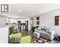 7081 East Saanich Rd, Central Saanich, BC V8M1Y3 Photo 24