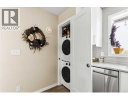 7081 East Saanich Rd, Central Saanich, BC V8M1Y3 Photo 28