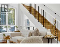 3, 521 15 Avenue NE - photo 4