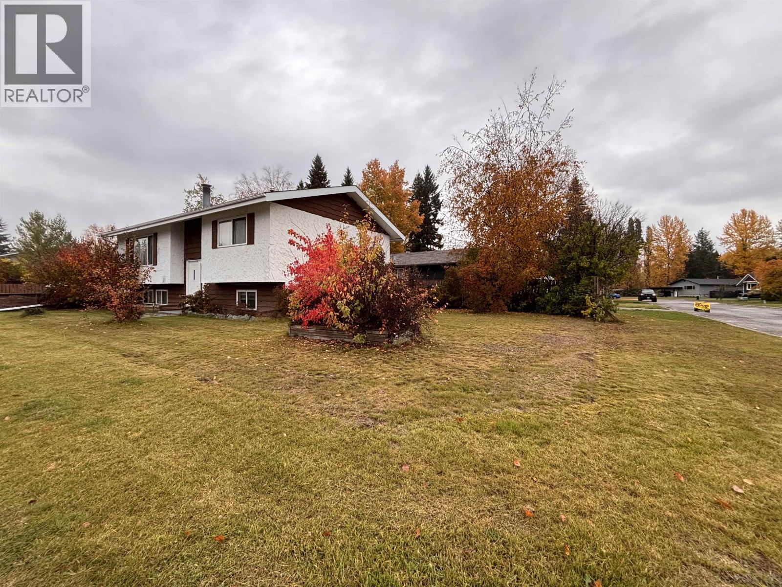 Primary bedroom of 6696 SIMON FRASER AVENUE · Prince George, BC