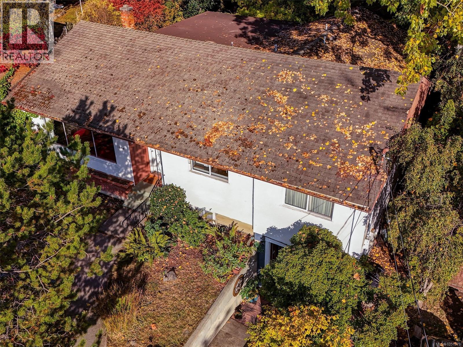  1614 Richardson Street, Victoria
