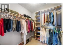 108 6880 Wallace Dr, Central Saanich, BC V8M1N8 Photo 25