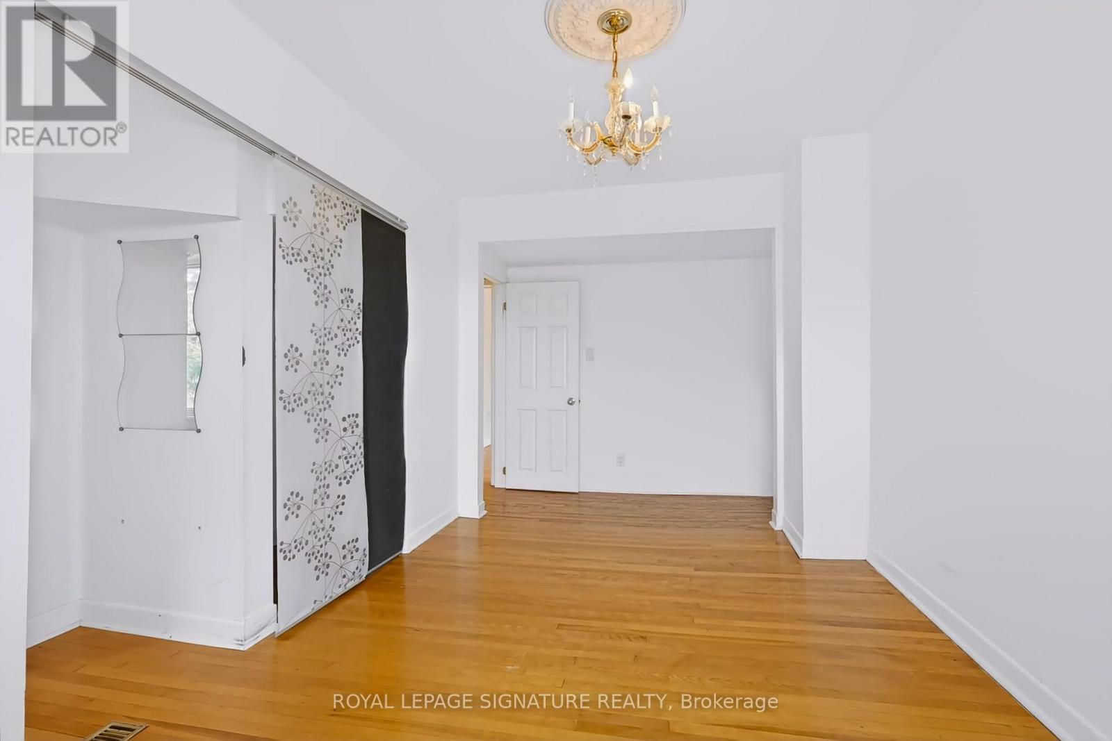 395 Glenholme Avenue — photo 14