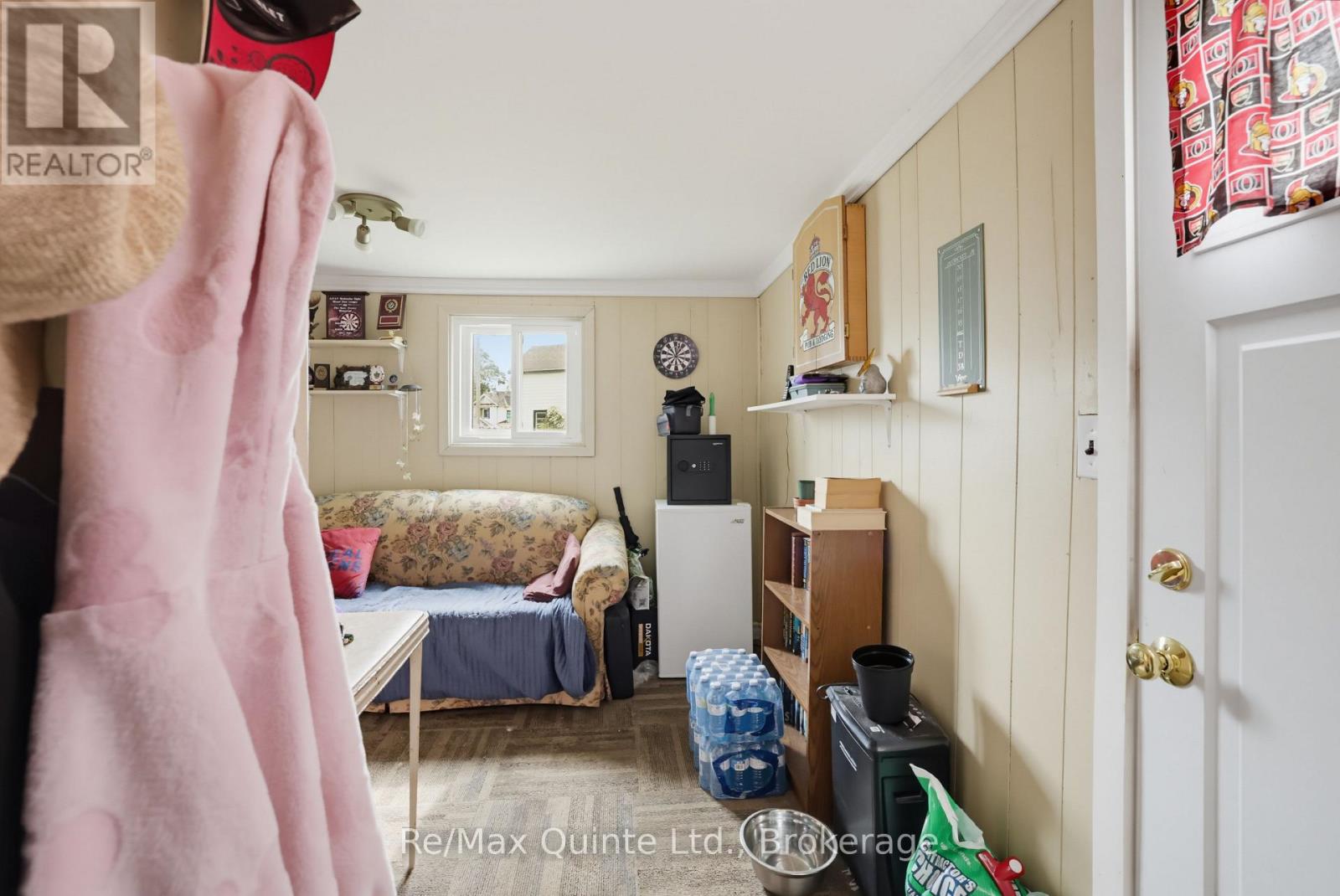 84 Moira Street East, Belleville, ON photo 25